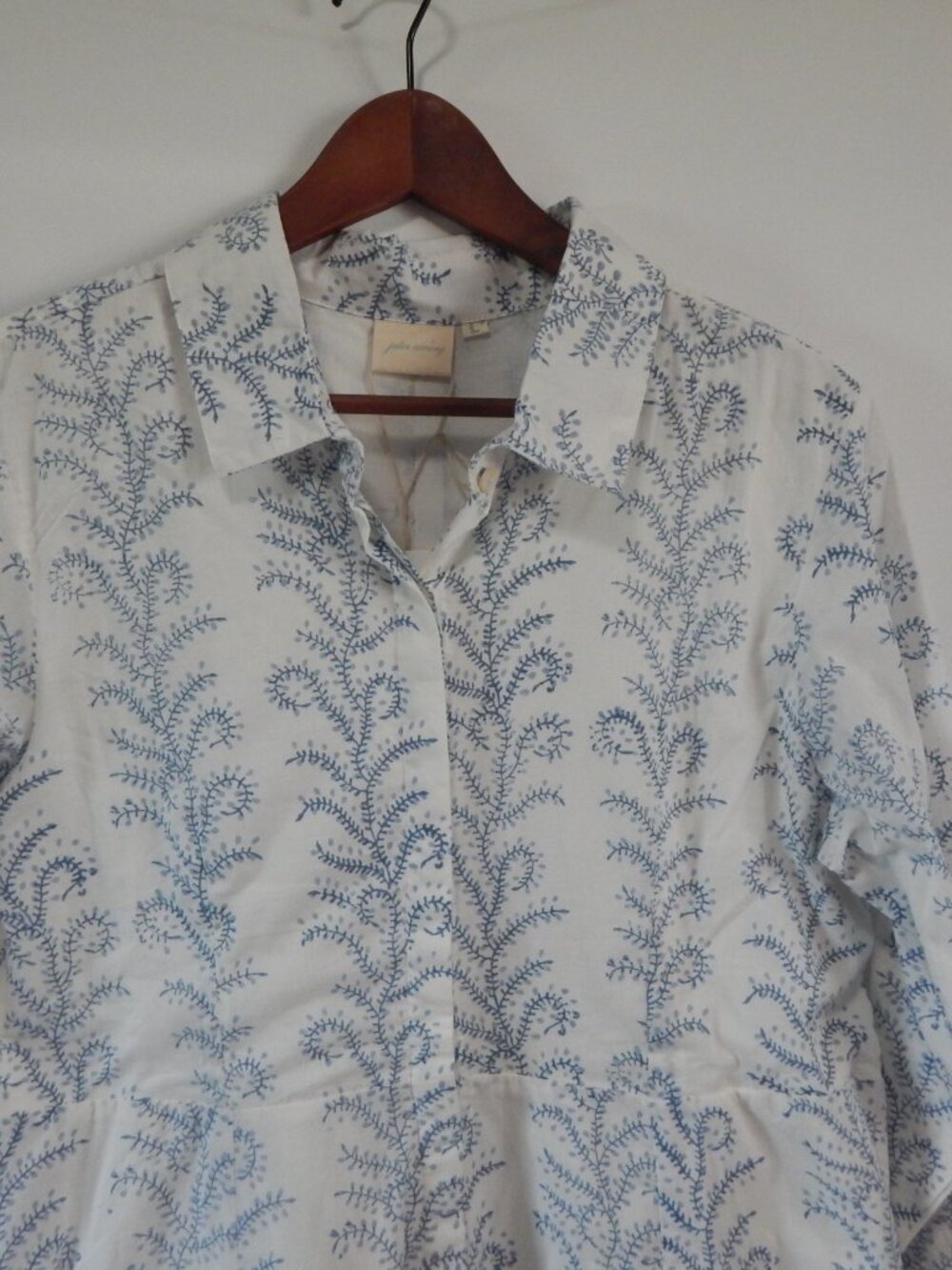 Julia 'Armory Shirt dress 100% cotton Blue White Floral Block Print Size L NWT - Picture 3 of 7